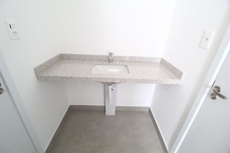 Apartamento para alugar com 106m², 3 quartos e 2 vagasBanheiro do Quarto 1 e 2