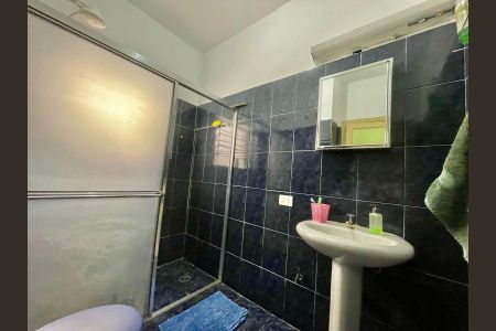 Apartamento à venda com 117m², 2 quartos e sem vaga Apartamento à venda com 117m², 2 quartos e sem vagaBanheiro