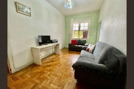 Apartamento à venda com 117m², 2 quartos e sem vaga Apartamento à venda com 117m², 2 quartos e sem vagaSala