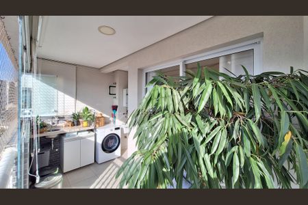 Apartamento à venda com 62m², 2 quartos e 1 vagaVaranda 