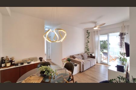 Apartamento à venda com 62m², 2 quartos e 1 vagaSala/Cozinha