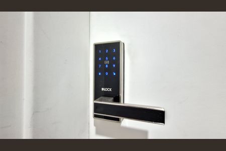 Apartamento à venda com 62m², 2 quartos e 1 vagaFechadura eletrônica