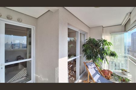 Apartamento à venda com 62m², 2 quartos e 1 vagaVaranda 