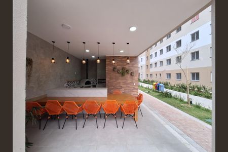 Apartamento para alugar com 35m², 2 quartos e sem vagaÁrea comum - Churrasqueira