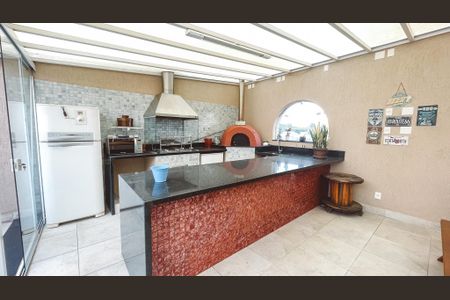 Apartamento à venda com 187m², 4 quartos e 3 vagas Apartamento à venda com 187m², 4 quartos e 3 vagasCobertura