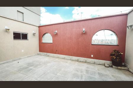 Apartamento à venda com 187m², 4 quartos e 3 vagas Apartamento à venda com 187m², 4 quartos e 3 vagasCobertura