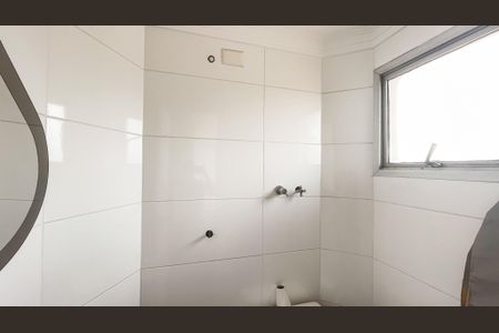 Apartamento à venda com 187m², 4 quartos e 3 vagas Apartamento à venda com 187m², 4 quartos e 3 vagasBanheiro de serviço