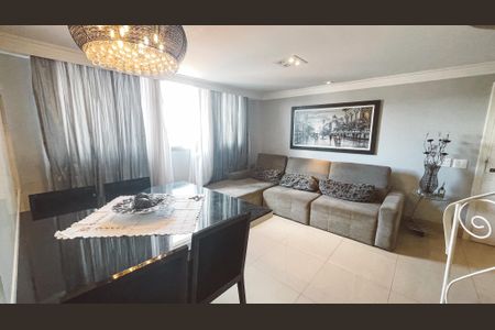 Apartamento à venda com 187m², 4 quartos e 3 vagas Apartamento à venda com 187m², 4 quartos e 3 vagasSala 1