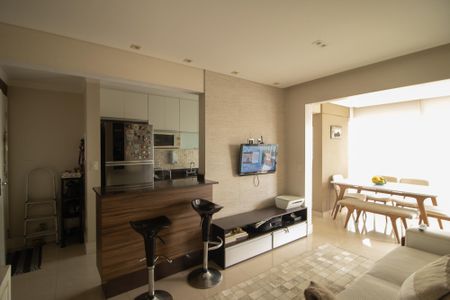 Apartamento à venda com 63m², 2 quartos e 1 vaga Apartamento à venda com 63m², 2 quartos e 1 vagaSala