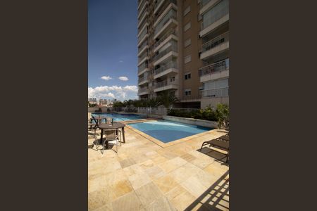Apartamento à venda com 63m², 2 quartos e 1 vaga Apartamento à venda com 63m², 2 quartos e 1 vagaÁrea comum - Piscina