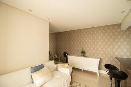 Apartamento à venda com 63m², 2 quartos e 1 vaga Apartamento à venda com 63m², 2 quartos e 1 vagaSala