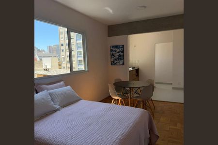 Apartamento à venda com 33m², 1 quarto e sem vaga
