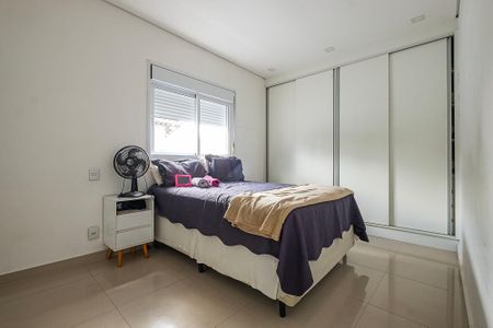 Casa à venda com 284m², 4 quartos e 4 vagas Casa à venda com 284m², 4 quartos e 4 vagasCasa 2 - Suíte