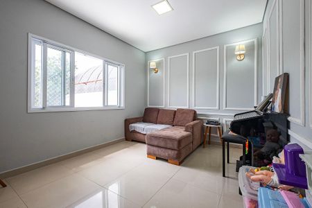 Casa à venda com 284m², 4 quartos e 4 vagas Casa à venda com 284m², 4 quartos e 4 vagasCasa 2 - Sala