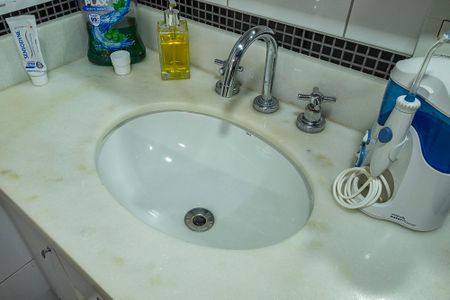 Casa à venda com 284m², 4 quartos e 4 vagas Casa à venda com 284m², 4 quartos e 4 vagasCasa 1 - Suíte Banheiro