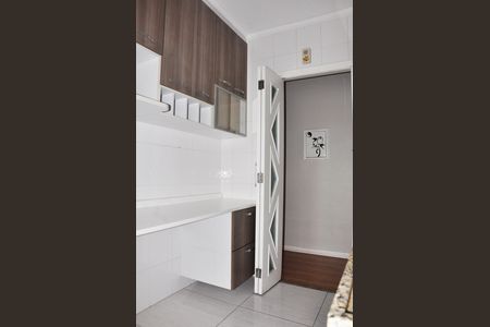 Apartamento à venda com 60m², 2 quartos e 1 vaga Apartamento à venda com 60m², 2 quartos e 1 vagaCozinha