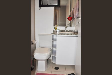 Apartamento à venda com 60m², 2 quartos e 1 vaga Apartamento à venda com 60m², 2 quartos e 1 vagaBanheiro Social