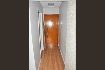 Apartamento à venda com 60m², 2 quartos e 1 vaga Apartamento à venda com 60m², 2 quartos e 1 vagaHall