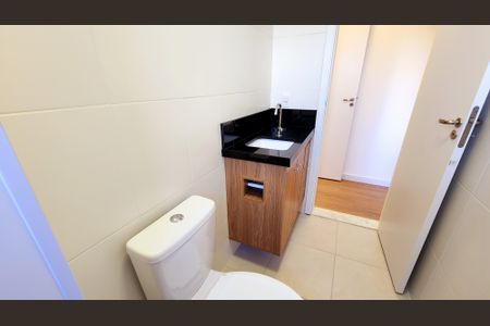 Apartamento à venda com 60m², 2 quartos e 1 vaga Apartamento à venda com 60m², 2 quartos e 1 vagaBanheiro da Suíte