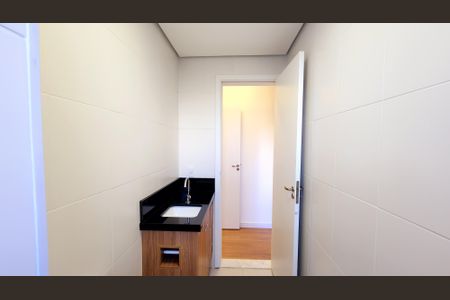 Apartamento à venda com 60m², 2 quartos e 1 vaga Apartamento à venda com 60m², 2 quartos e 1 vagaBanheiro da Suíte