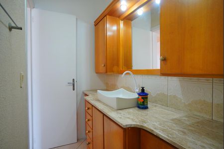 Casa de condomínio à venda com 87m², 3 quartos e 1 vagaBanheiro Corredor - Segundo Andar