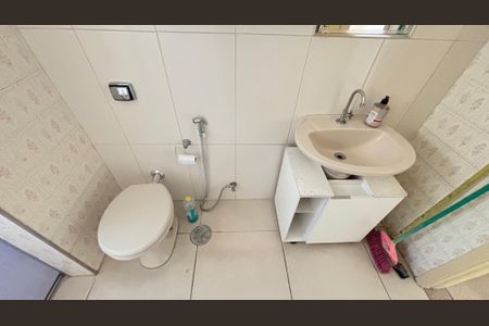 Apartamento para alugar com 70m², 2 quartos e 1 vaga Apartamento para alugar com 70m², 2 quartos e 1 vagaBanheiro