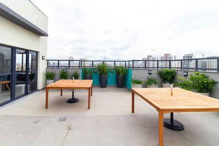 Apartamento para alugar com 37m², 2 quartos e sem vagaÁrea comum - área externa