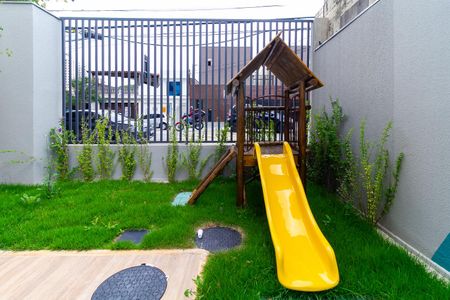 Apartamento para alugar com 37m², 2 quartos e sem vagaÁrea comum - Playground