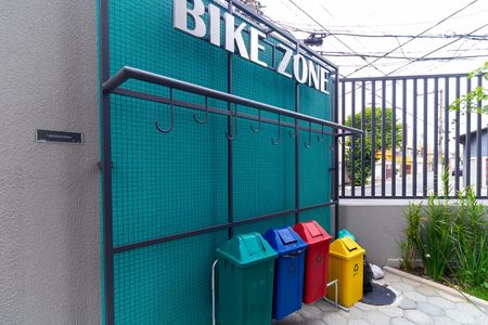 Apartamento para alugar com 37m², 2 quartos e sem vagaÁrea comum - Bicicletário