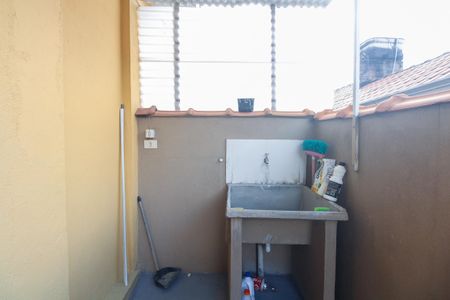 Casa para alugar com 105m², 2 quartos e 1 vaga Casa para alugar com 105m², 2 quartos e 1 vagaÁrea de Serviço