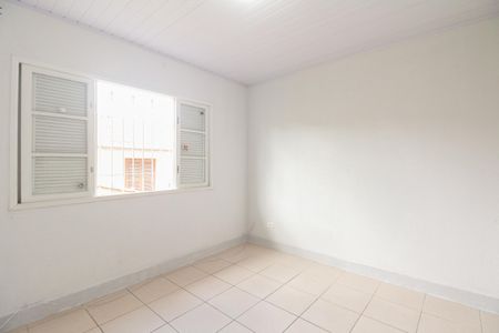 Casa para alugar com 105m², 2 quartos e 1 vaga Casa para alugar com 105m², 2 quartos e 1 vagaQuarto