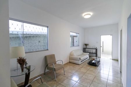 Casa à venda com 442m², 3 quartos e 3 vagasCasa 1 - Sala 