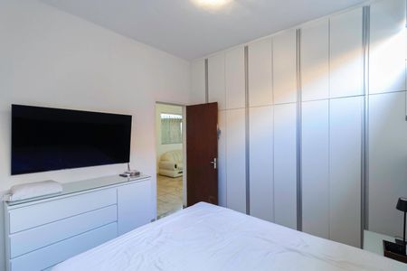 Casa à venda com 442m², 3 quartos e 3 vagasCasa 1 - Quarto 2