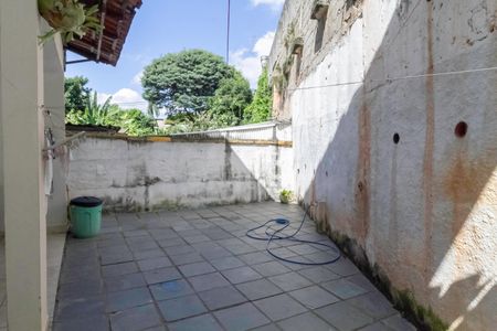 Casa à venda com 442m², 3 quartos e 3 vagasCasa 2 - Quintal