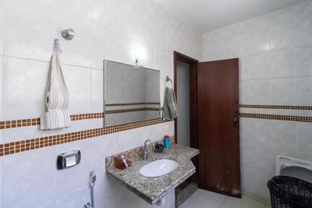 Casa à venda com 442m², 3 quartos e 3 vagasCasa 2 - Banheiro social