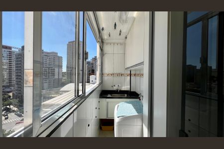 Apartamento à venda com 58m², 1 quarto e 1 vaga Apartamento à venda com 58m², 1 quarto e 1 vagaÁrea de Serviço
