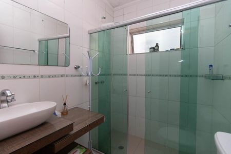 Casa à venda com 150m², 3 quartos e 2 vagas Casa à venda com 150m², 3 quartos e 2 vagasBanheiro da Suíte