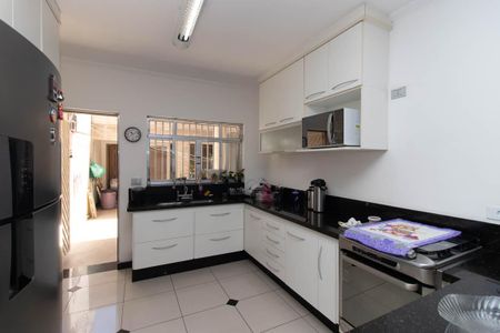 Casa à venda com 150m², 3 quartos e 2 vagas Casa à venda com 150m², 3 quartos e 2 vagasCozinha