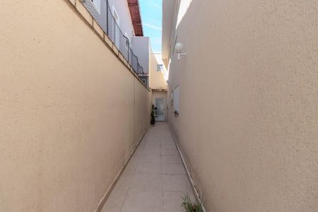 Casa à venda com 150m², 3 quartos e 2 vagas Casa à venda com 150m², 3 quartos e 2 vagasCorredor Externo