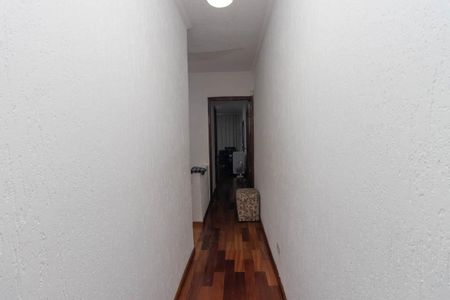 Casa à venda com 150m², 3 quartos e 2 vagas Casa à venda com 150m², 3 quartos e 2 vagasCorredor dos Quartos