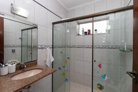 Casa à venda com 150m², 3 quartos e 2 vagas Casa à venda com 150m², 3 quartos e 2 vagasBanheiro Social