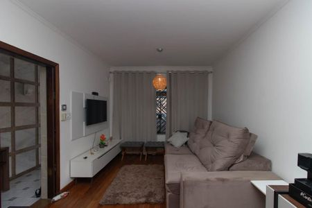 Casa à venda com 150m², 3 quartos e 2 vagas Casa à venda com 150m², 3 quartos e 2 vagasSala