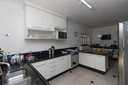Casa à venda com 150m², 3 quartos e 2 vagas Casa à venda com 150m², 3 quartos e 2 vagasCozinha