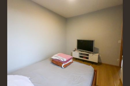 Apartamento à venda com 81m², 2 quartos e 2 vagassuite