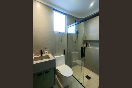 Apartamento à venda com 81m², 2 quartos e 2 vagasbanheiro social