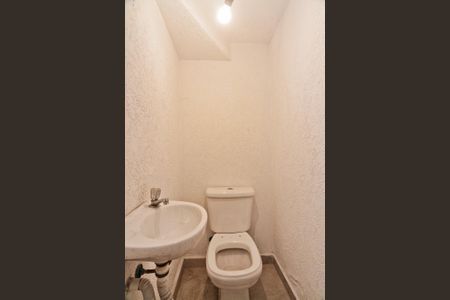 Casa à venda com 180m², 3 quartos e 5 vagasGaragem - banheiro