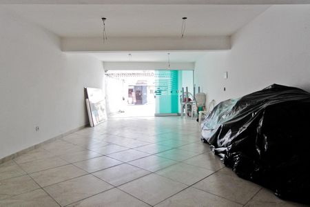 Casa à venda com 180m², 3 quartos e 5 vagasGaragem