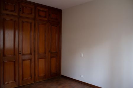 Apartamento à venda com 167m², 3 quartos e 1 vagaQuarto 2