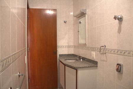 Apartamento à venda com 167m², 3 quartos e 1 vagaBanheiro da Suíte