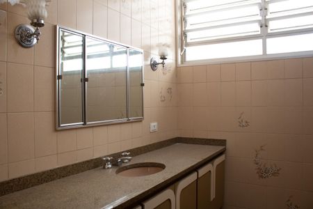 Apartamento à venda com 167m², 3 quartos e 1 vagaBanheiro 2
